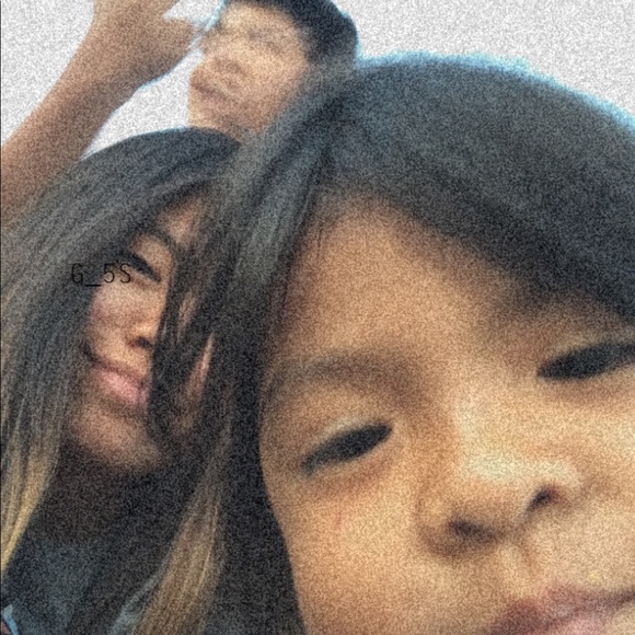 Meet your Posher, Brittney - Picture 1 of 1